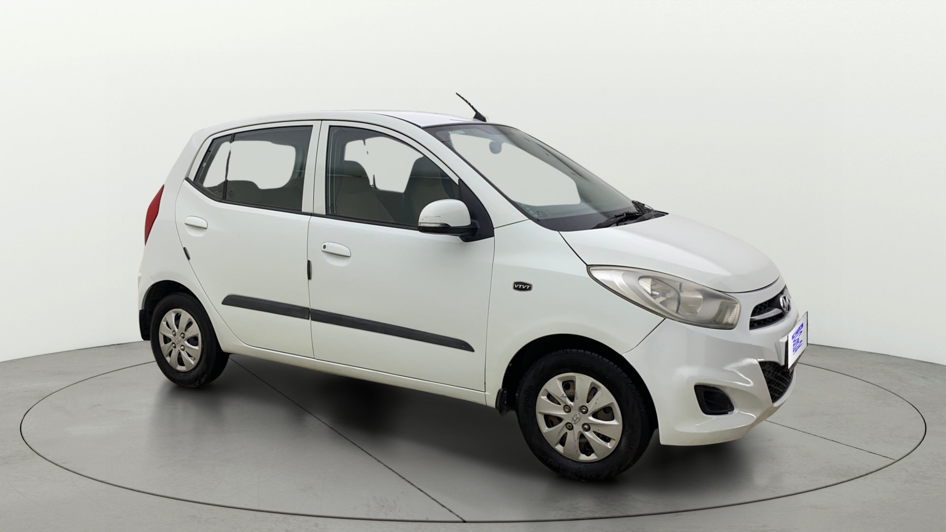 View 2013 Hyundai i10 1.2 Sportz AT Image 21 Used 2013 Hyundai i10 1.2 Sportz AT Image 21