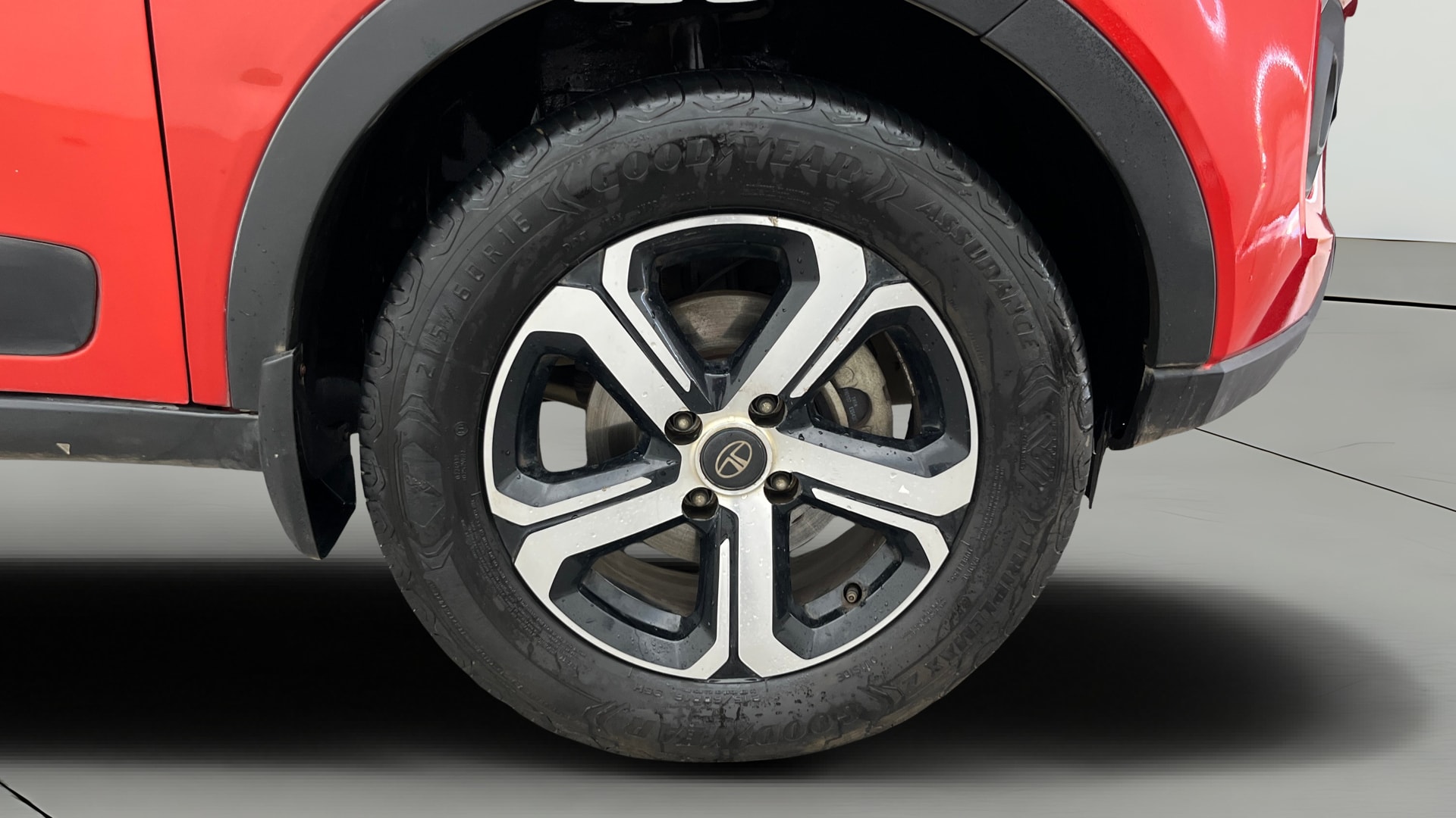 View 2022 Tata Nexon Revotron XE Image 45 Used 2022 Tata Nexon Revotron XE Image 45
