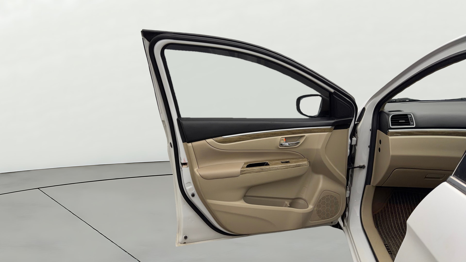 View 2021 Maruti Suzuki 1000 Base Variant Image 37 Used 2021 Maruti Suzuki 1000 Base Variant Image 37