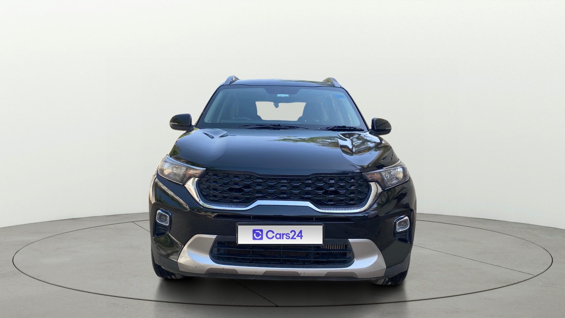 View 2022 Kia Sonet HTK Plus iMT Petrol Image 1 Used 2022 Kia Sonet HTK Plus iMT Petrol Image 1