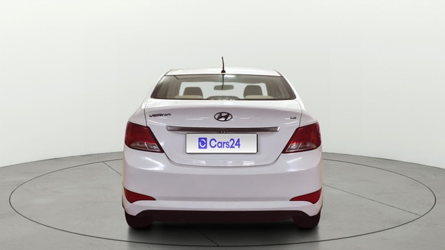 View Hyundai Fluidic Verna Image 40 Used Hyundai Fluidic Verna Image 40