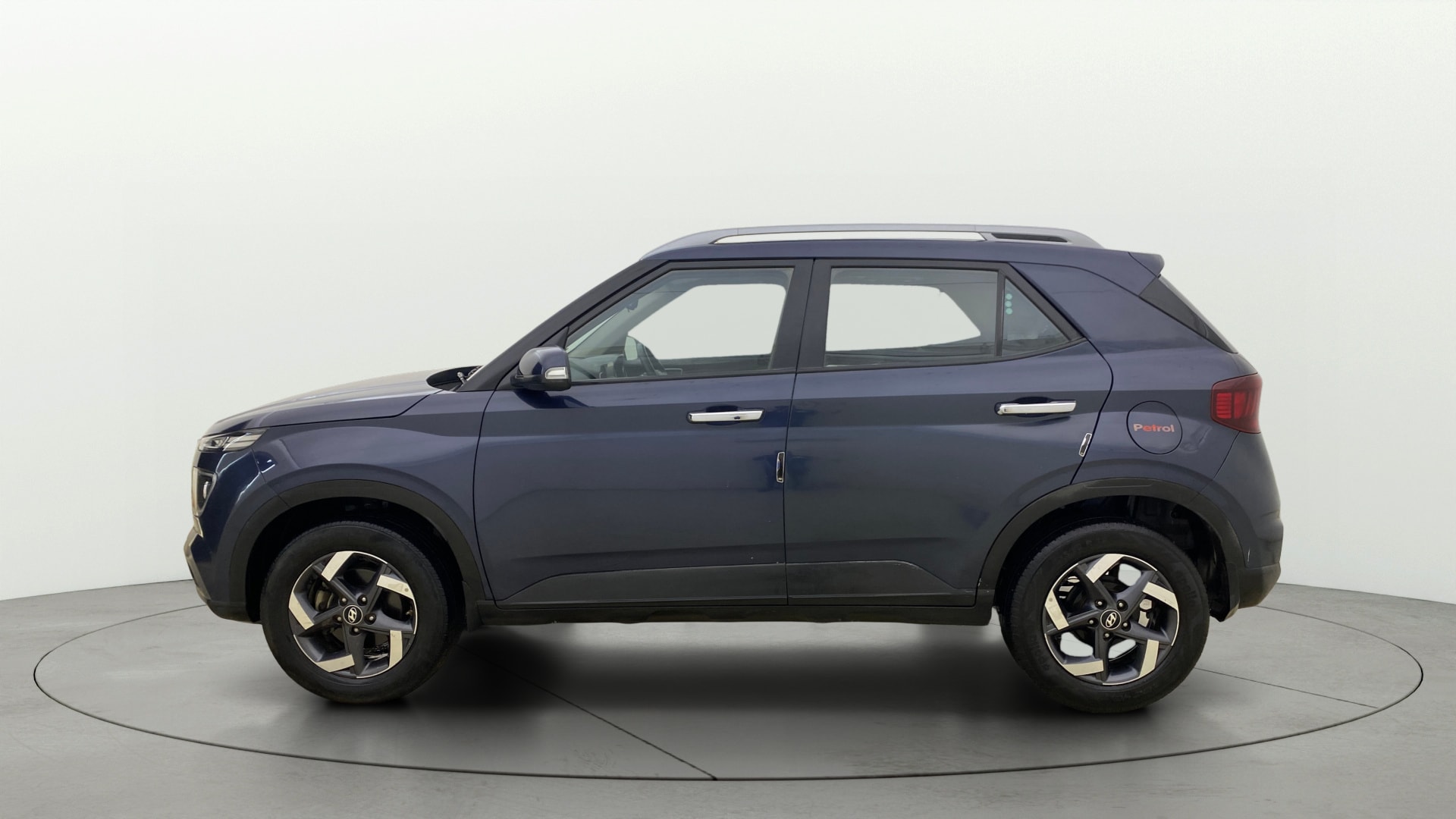 View 2021 Hyundai Venue SX Plus 1.0 Petrol AT Image 26 Used 2021 Hyundai Venue SX Plus 1.0 Petrol AT Image 26