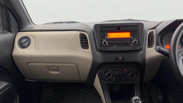 View Maruti Suzuki 1000 Image 17 Used Maruti Suzuki 1000 Image 17