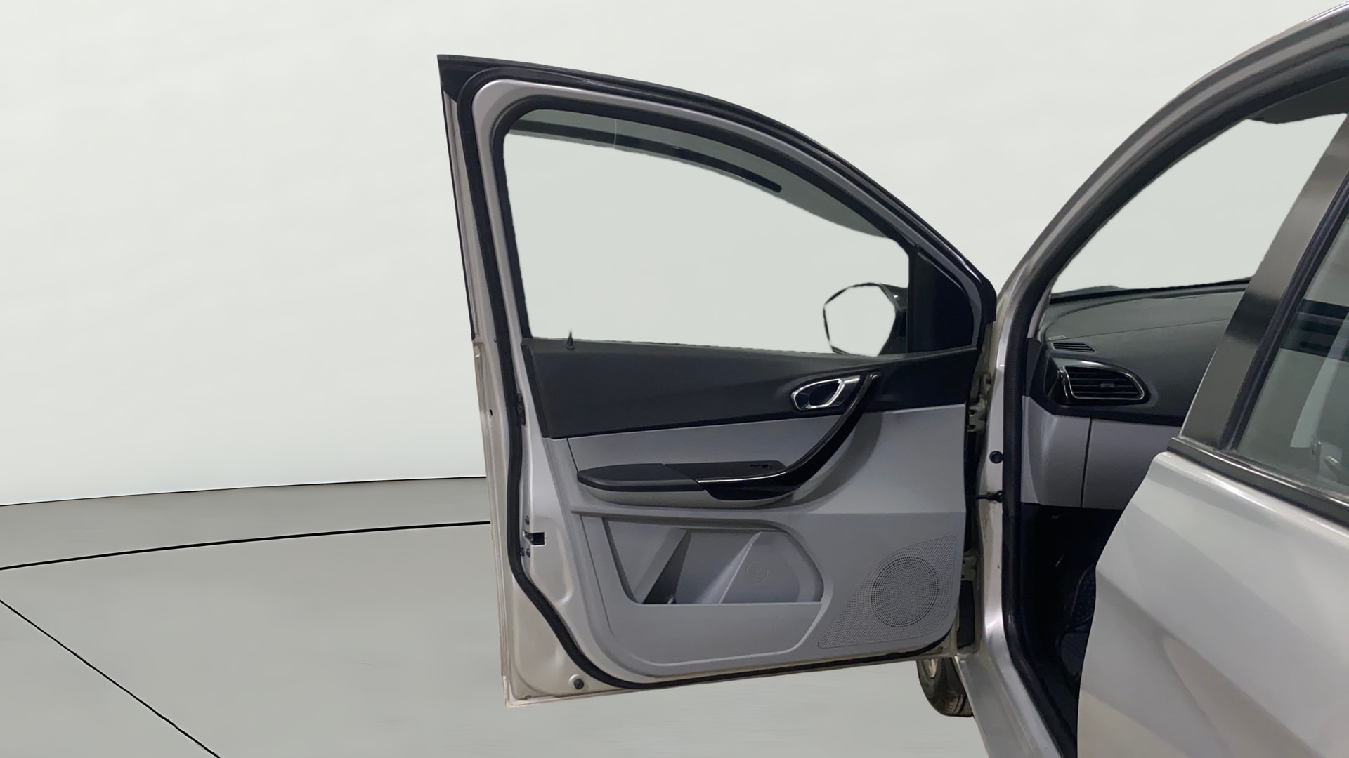 Used 2020 Tata Tiago Used 2020 Tata Tiago