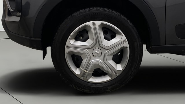 View Tata Nexon Image 28 Used Tata Nexon Image 28