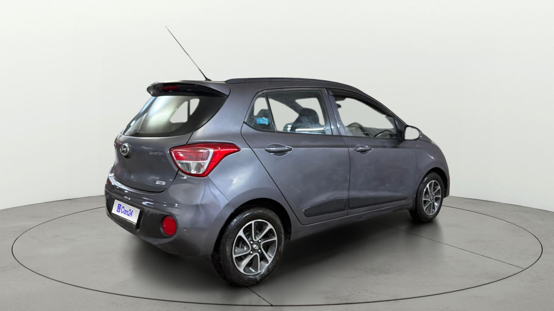 Used 2019 Hyundai Grand i10 Used 2019 Hyundai Grand i10