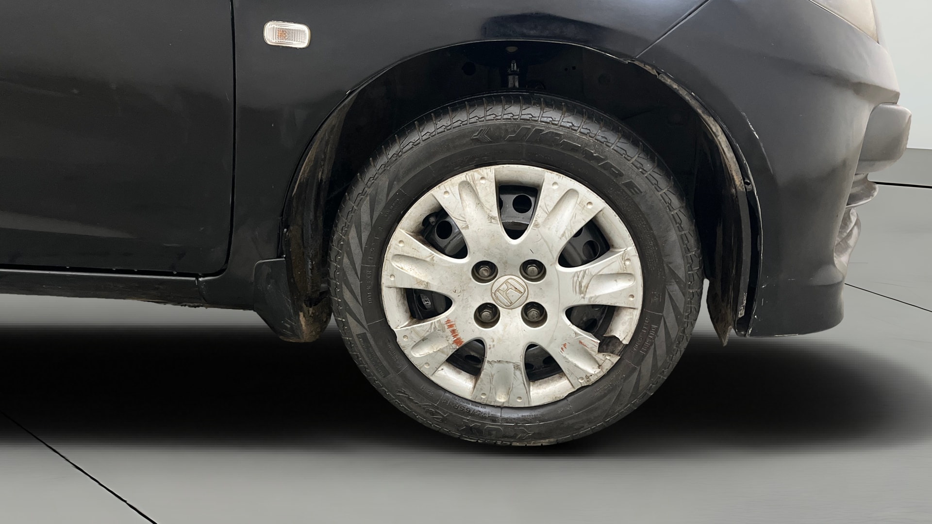 View 2013 Honda Amaze E MT Petrol BS IV Image 39 Used 2013 Honda Amaze E MT Petrol BS IV Image 39