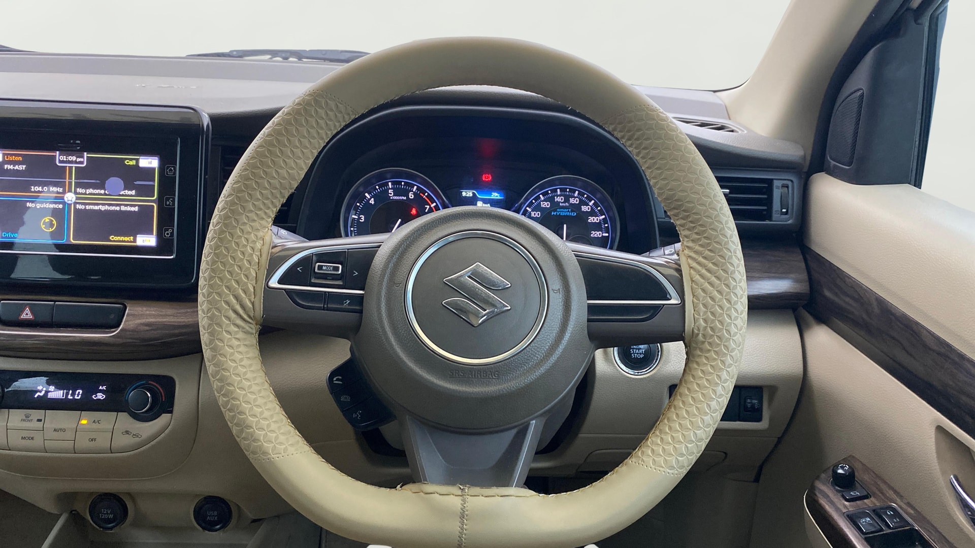 View 2020 Maruti Suzuki 1000 Base Variant Image 13 Used 2020 Maruti Suzuki 1000 Base Variant Image 13