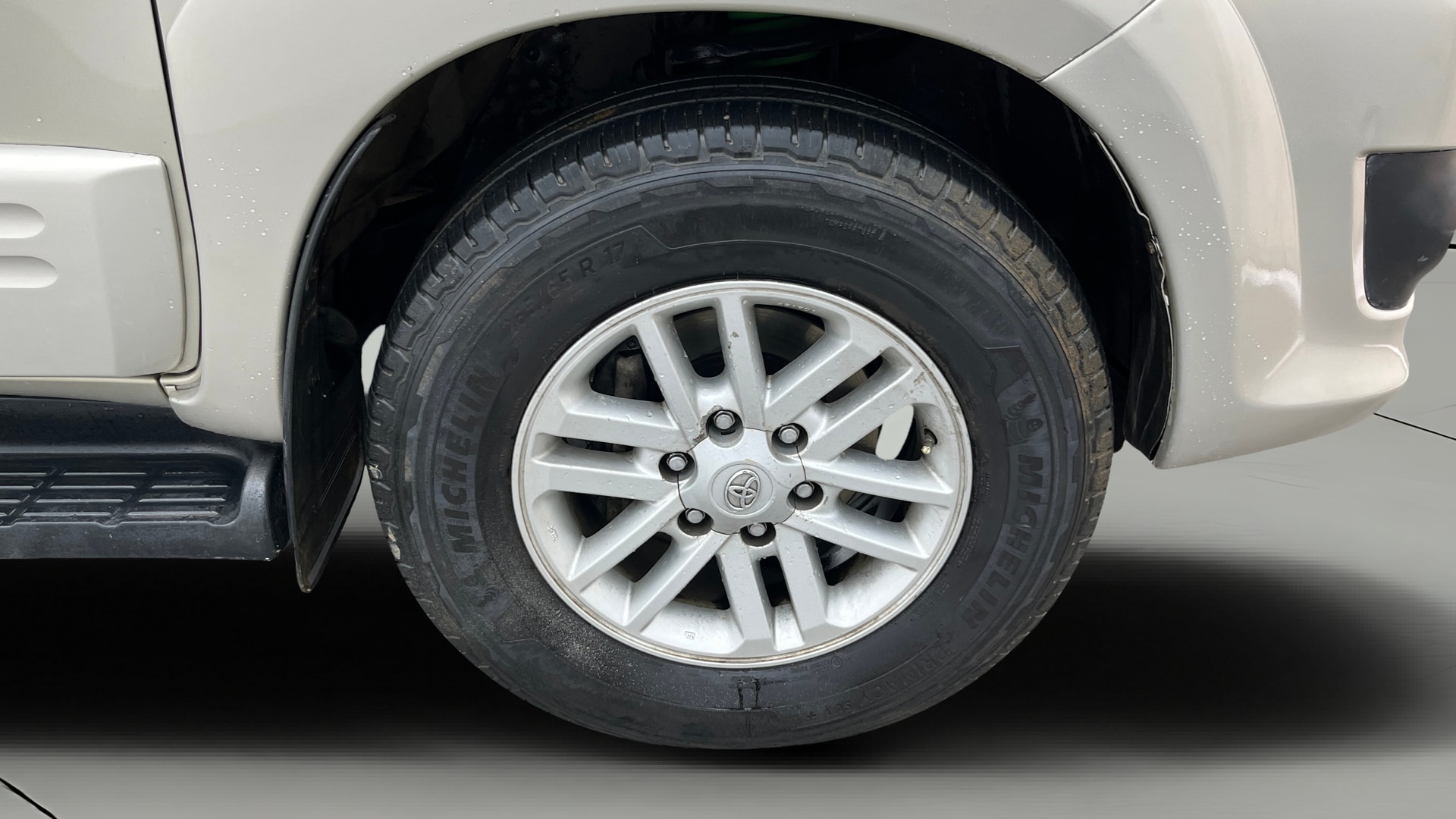 Used 2013 Toyota Fortuner Used 2013 Toyota Fortuner