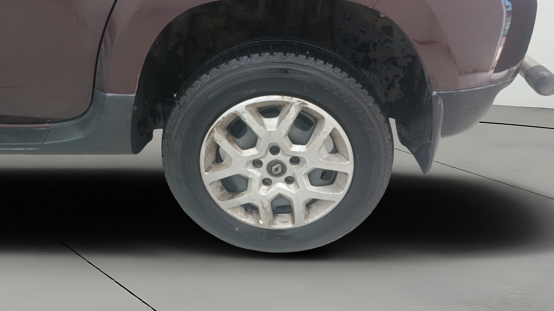 View 2019 Renault Duster 85 PS RXS 4X2 MT Image 11 Used 2019 Renault Duster 85 PS RXS 4X2 MT Image 11