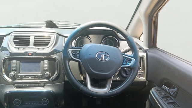 View Tata Hexa Image 22 Used Tata Hexa Image 22