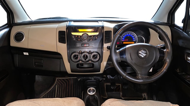 View Maruti Suzuki 1000 Image 15 Used Maruti Suzuki 1000 Image 15