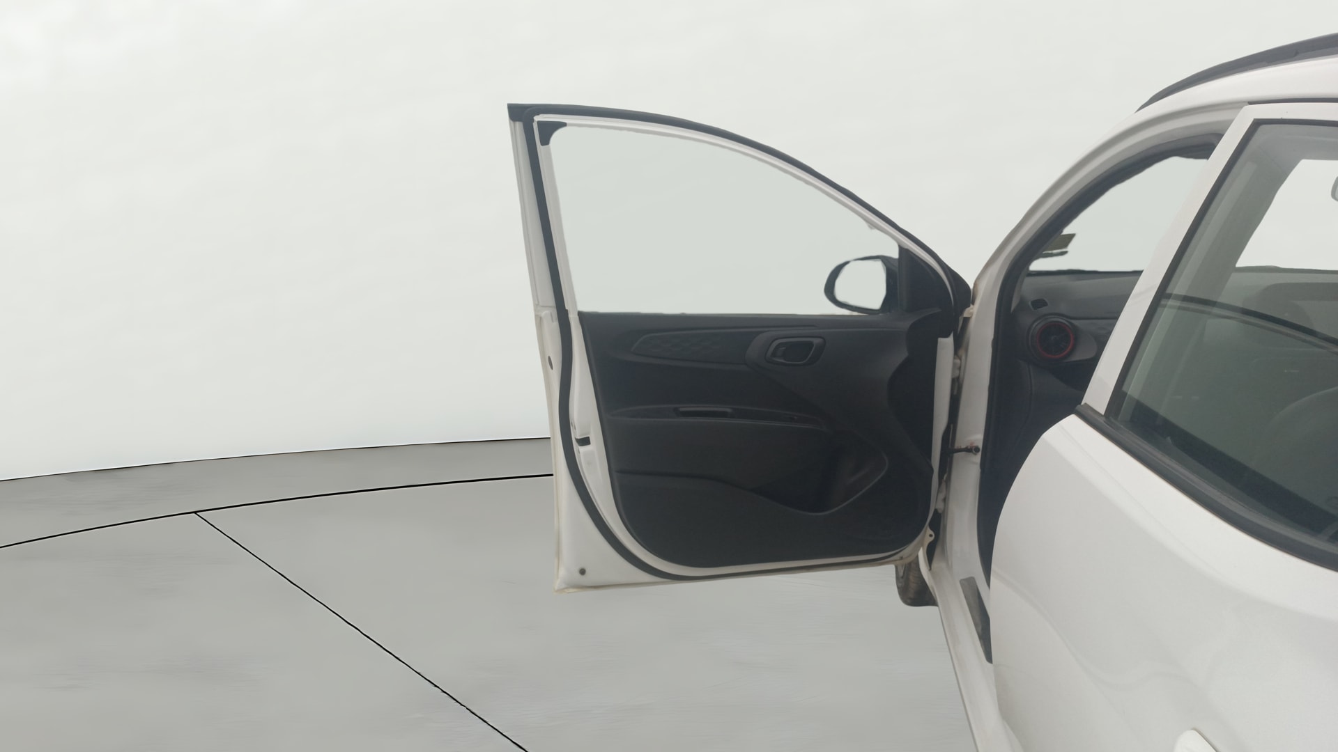 View 2022 Hyundai Grand i10 Nios Magna Corporate Edition Petrol Image 31 Used 2022 Hyundai Grand i10 Nios Magna Corporate Edition Petrol Image 31