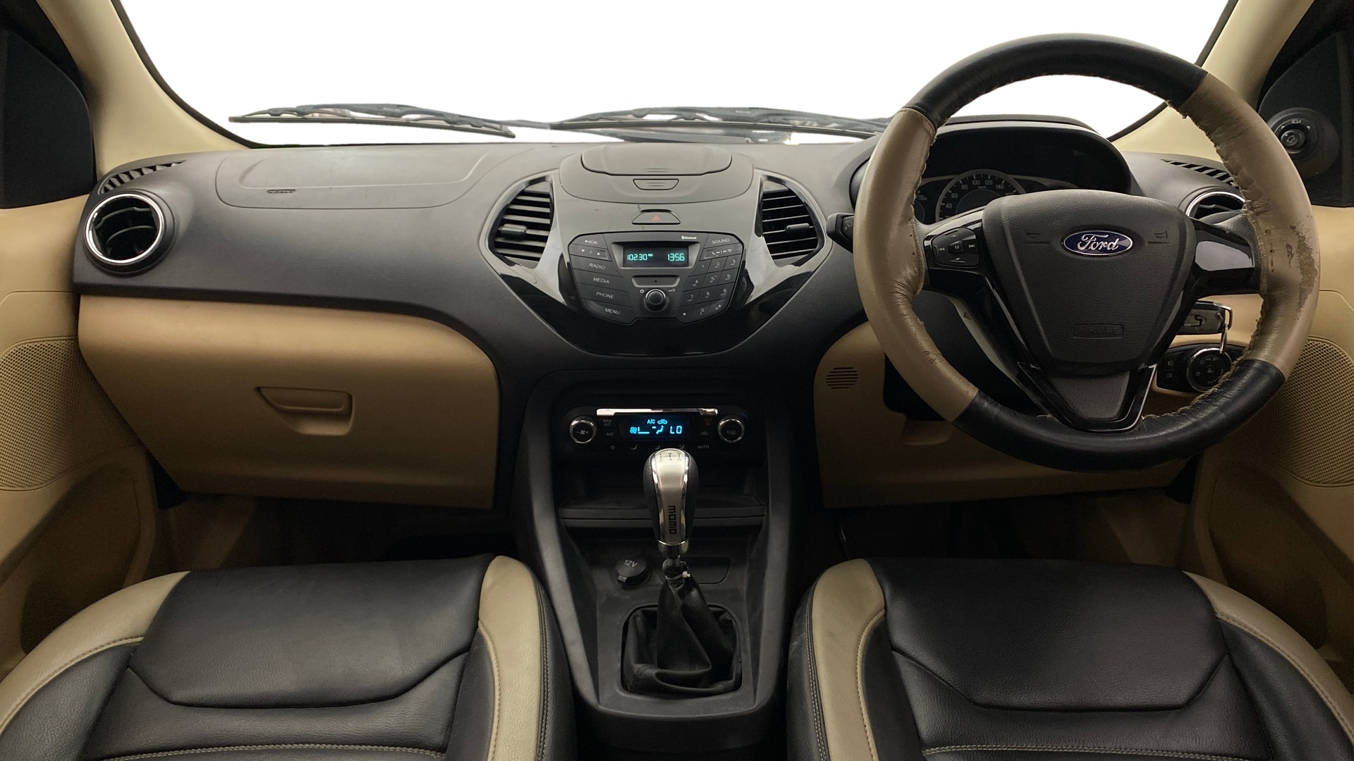 View 2016 Ford Figo Aspire 1.2P Ambiente MT BS IV Image 15 Used 2016 Ford Figo Aspire 1.2P Ambiente MT BS IV Image 15