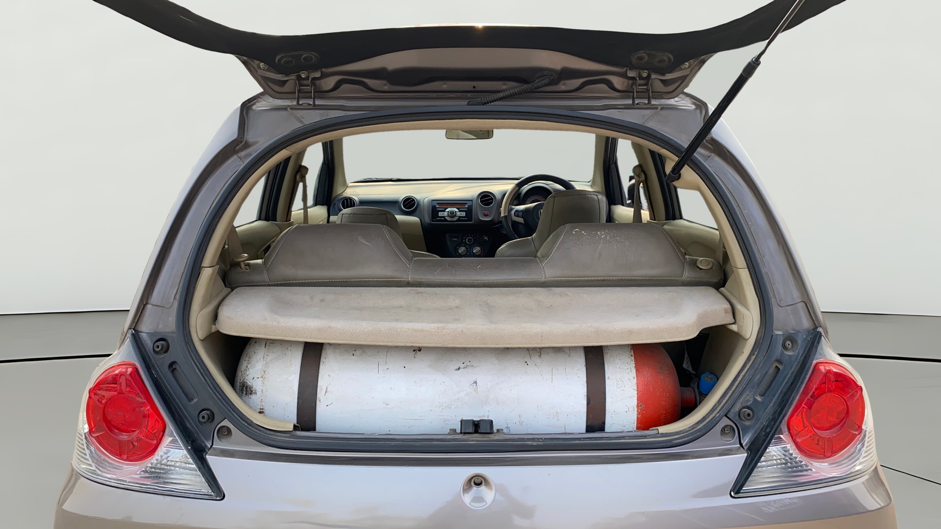 View 2013 Honda Brio S MT Petrol Image 37 Used 2013 Honda Brio S MT Petrol Image 37
