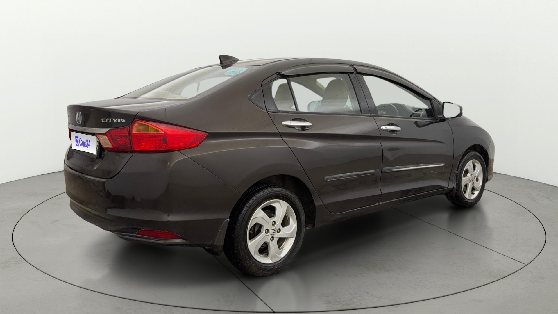 View 2014 Honda City ZX MT Diesel Anniversary Edition Image 43 Used 2014 Honda City ZX MT Diesel Anniversary Edition Image 43
