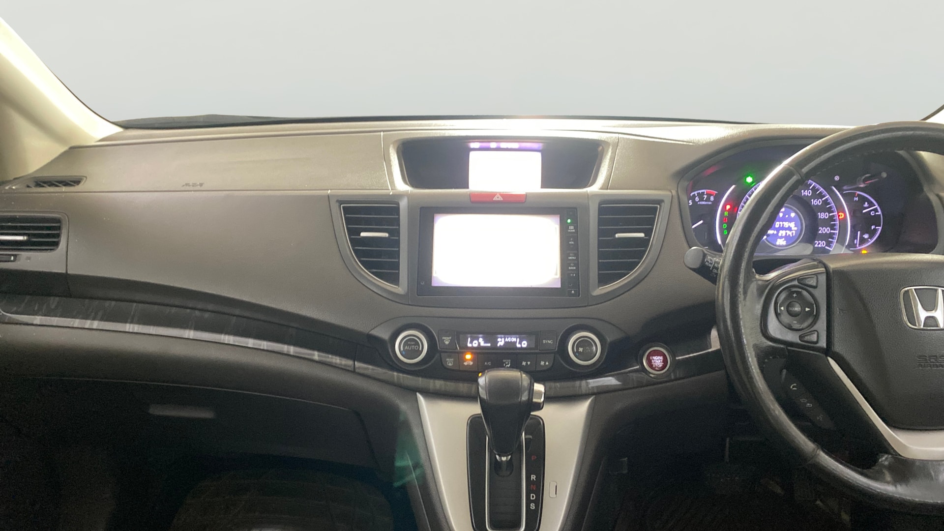 View 2015 Honda CR-V 2.4L AT Petrol Image 33 Used 2015 Honda CR-V 2.4L AT Petrol Image 33