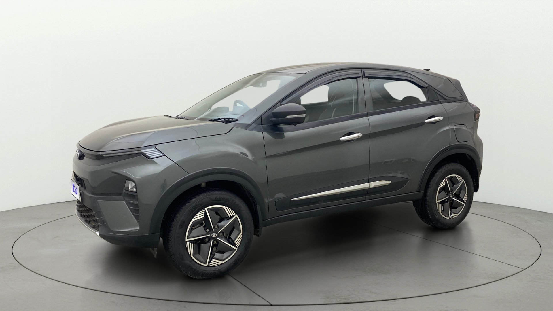 View 2024 Tata Nexon Revotron XE Image 35 Used 2024 Tata Nexon Revotron XE Image 35