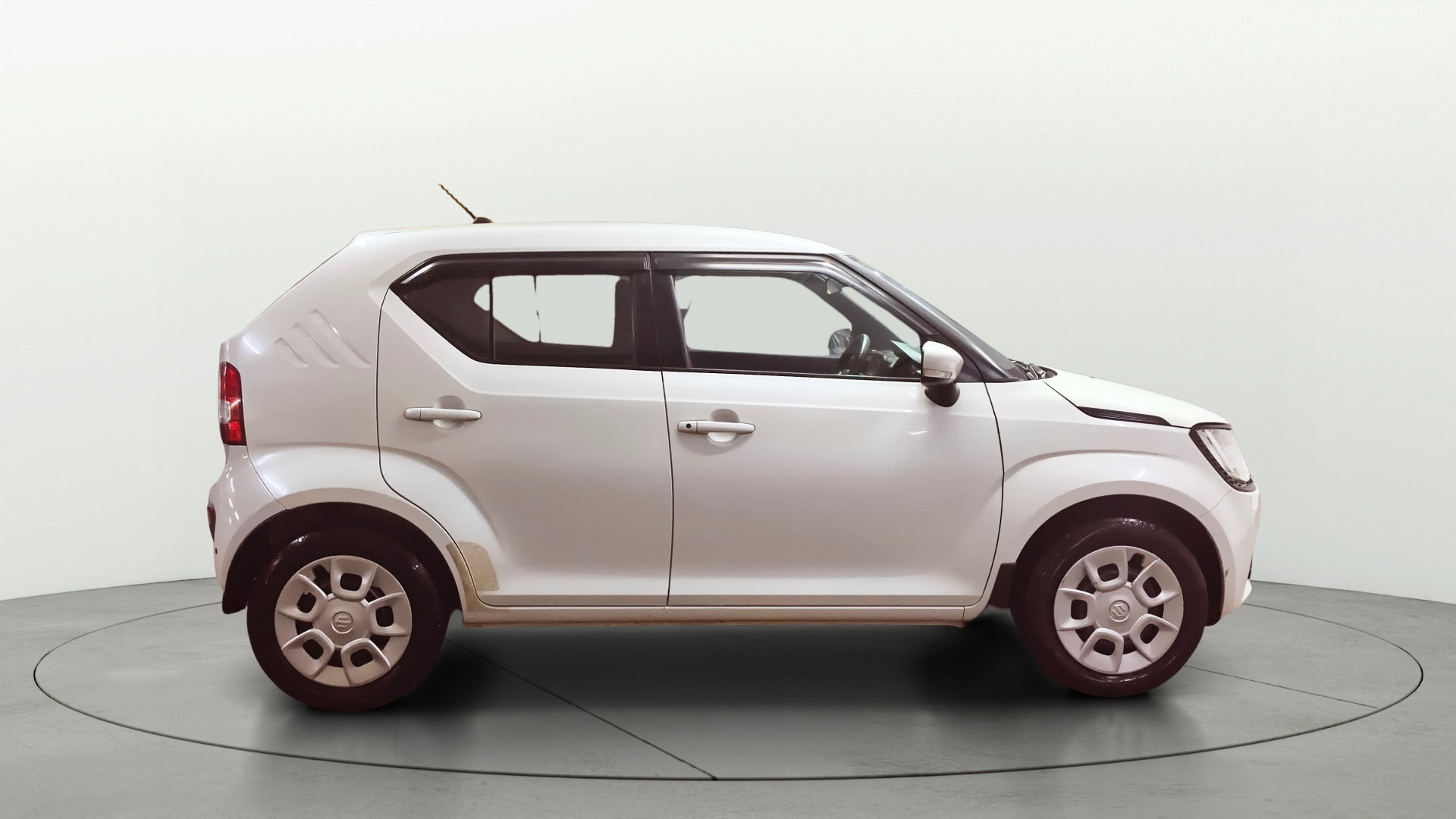 View 2019 Maruti Suzuki 1000 Base Variant Image 8 Used 2019 Maruti Suzuki 1000 Base Variant Image 8