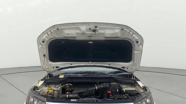 View Mahindra XUV300 Image 19 Used Mahindra XUV300 Image 19