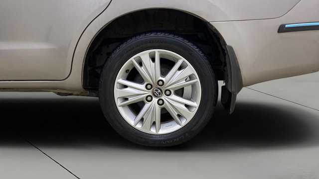 View Toyota Innova Crysta Image 12 Used Toyota Innova Crysta Image 12