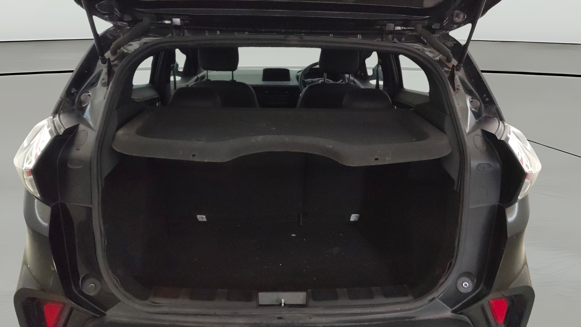 View 2022 Tata Nexon Revotron XE Image 40 Used 2022 Tata Nexon Revotron XE Image 40