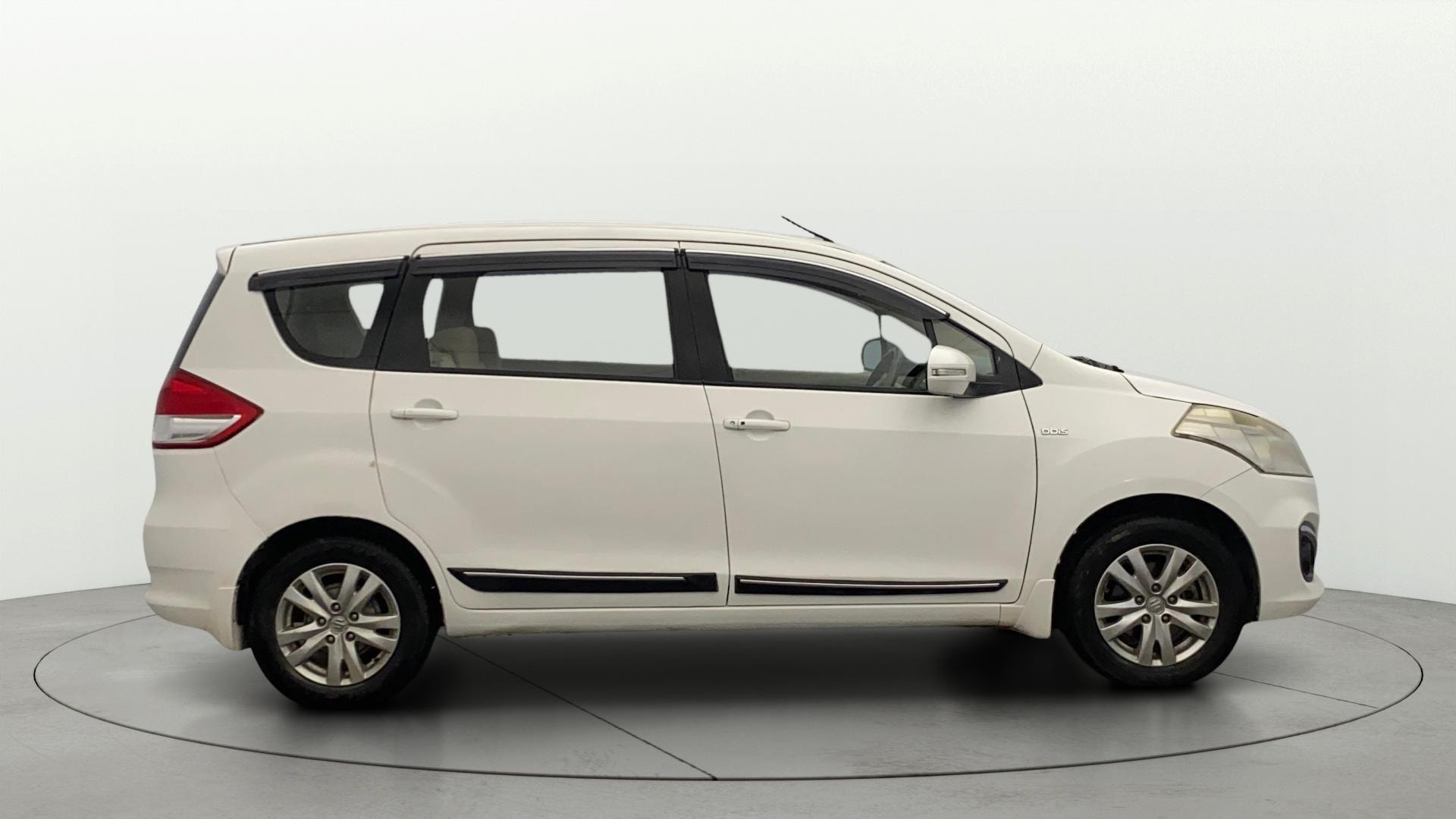 View 2016 Maruti Suzuki 1000 Base Variant Image 28 Used 2016 Maruti Suzuki 1000 Base Variant Image 28