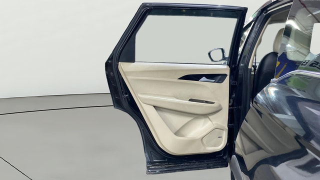 View MG Hector Image 15 Used MG Hector Image 15