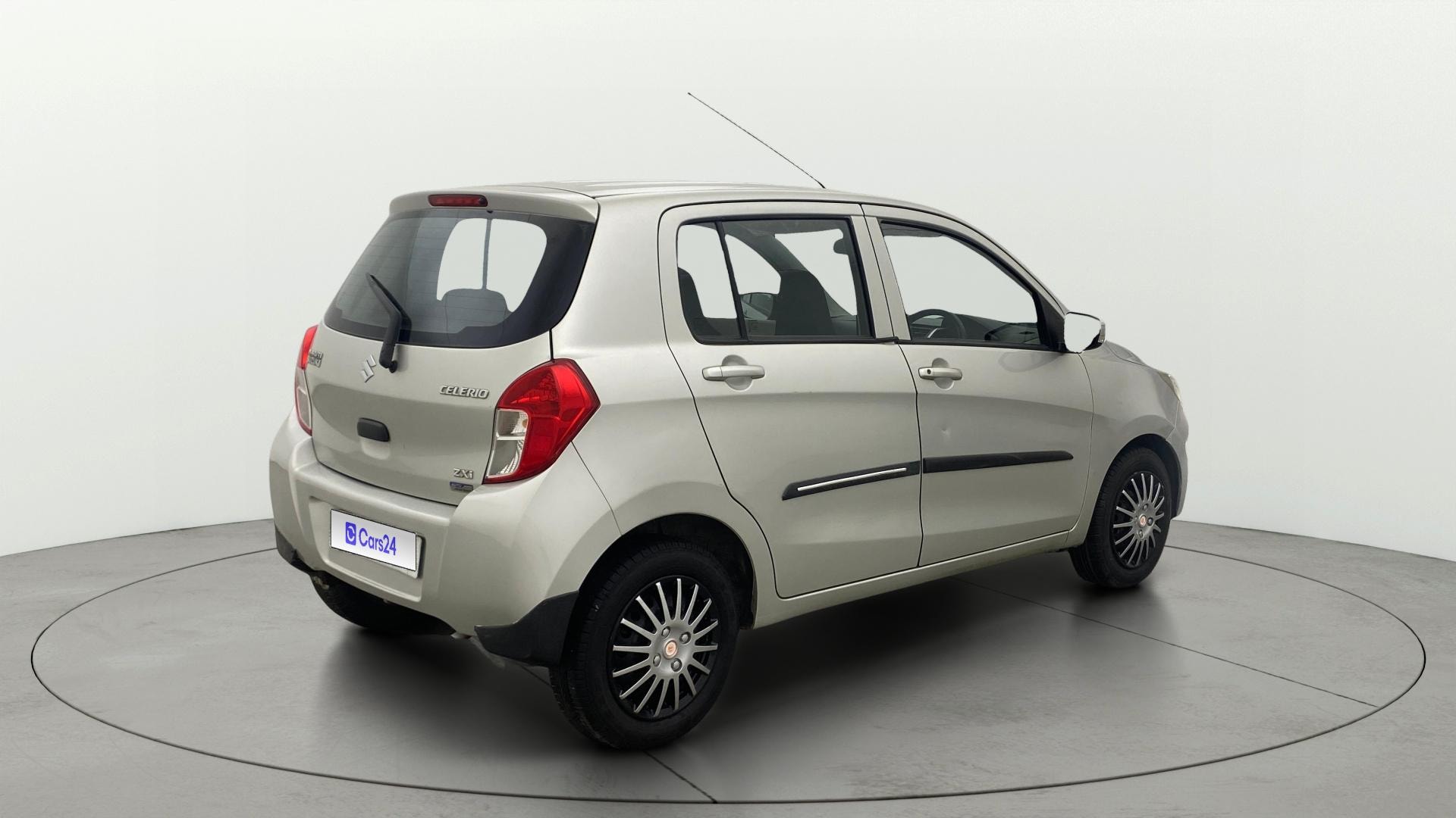 Used 2016 Maruti Suzuki 1000 Used 2016 Maruti Suzuki 1000