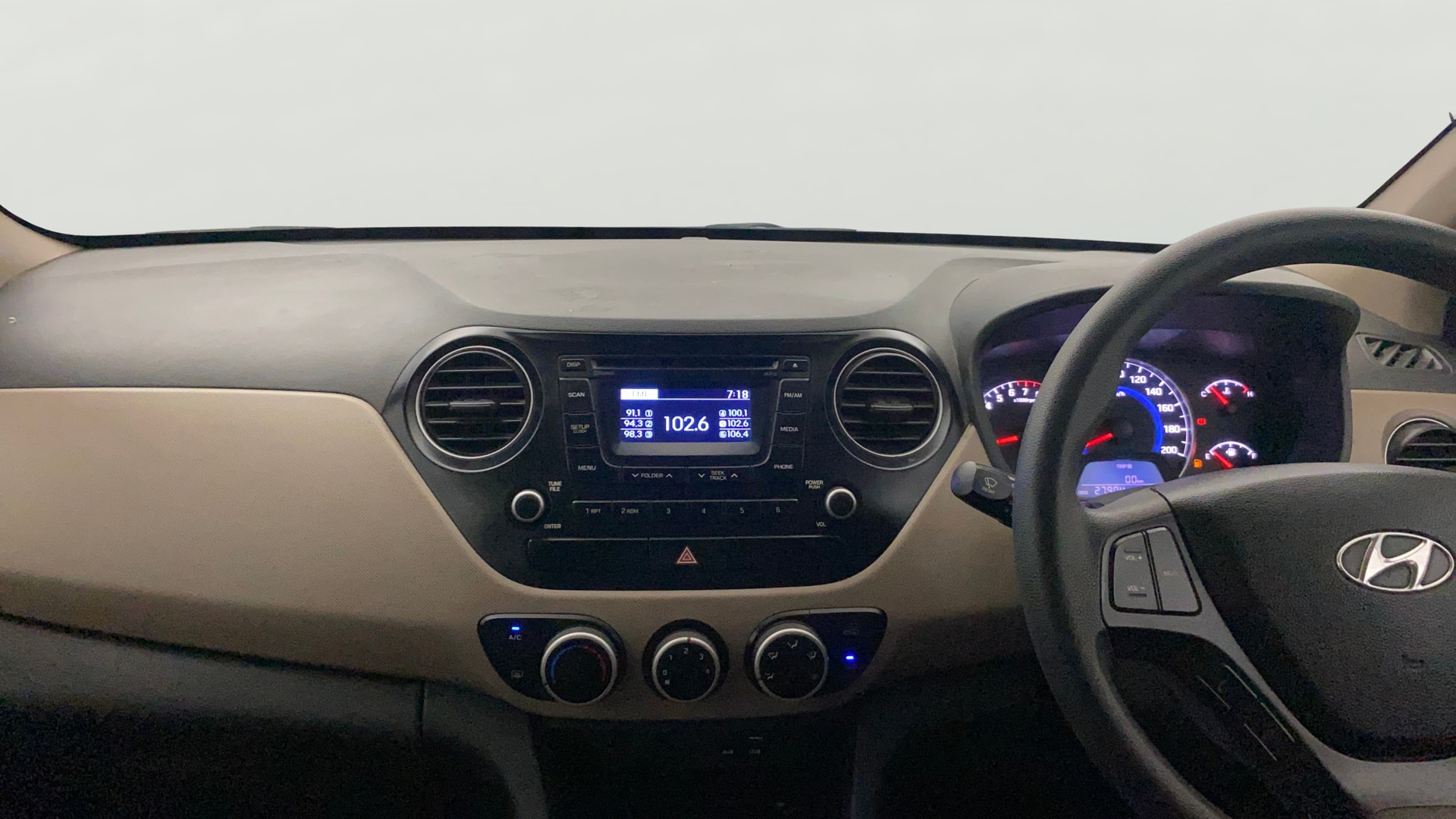 Used 2016 Hyundai Grand i10 Used 2016 Hyundai Grand i10