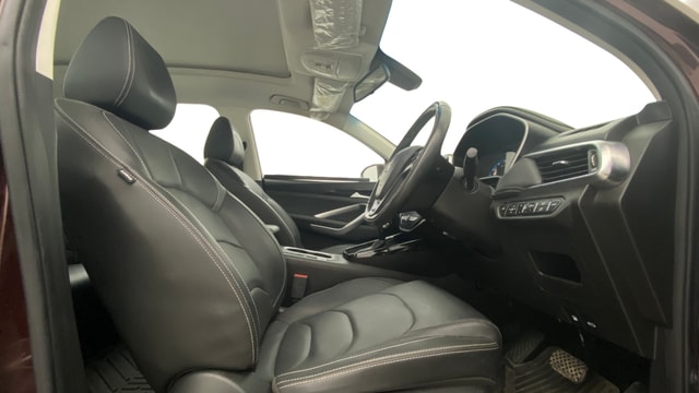 View MG Hector Image 28 Used MG Hector Image 28