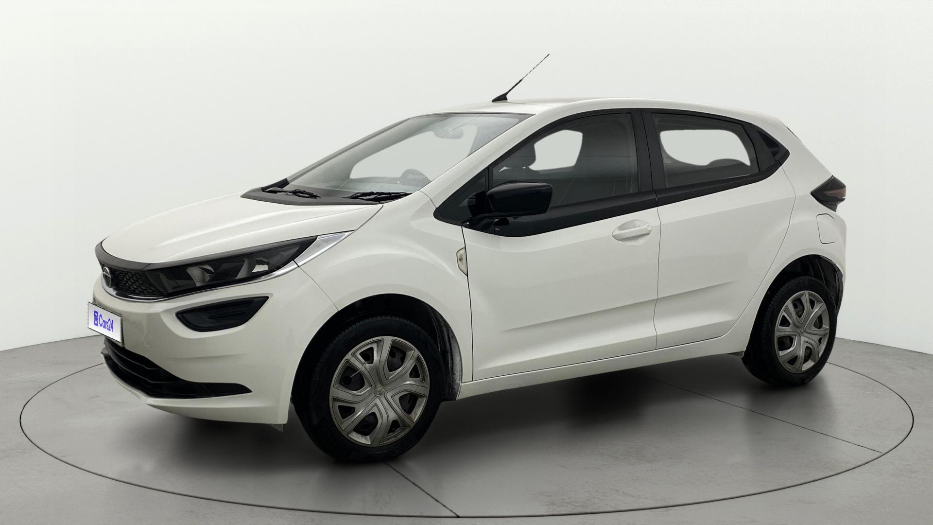 View 2022 Tata Altroz XM Plus Petrol Image 34 Used 2022 Tata Altroz XM Plus Petrol Image 34