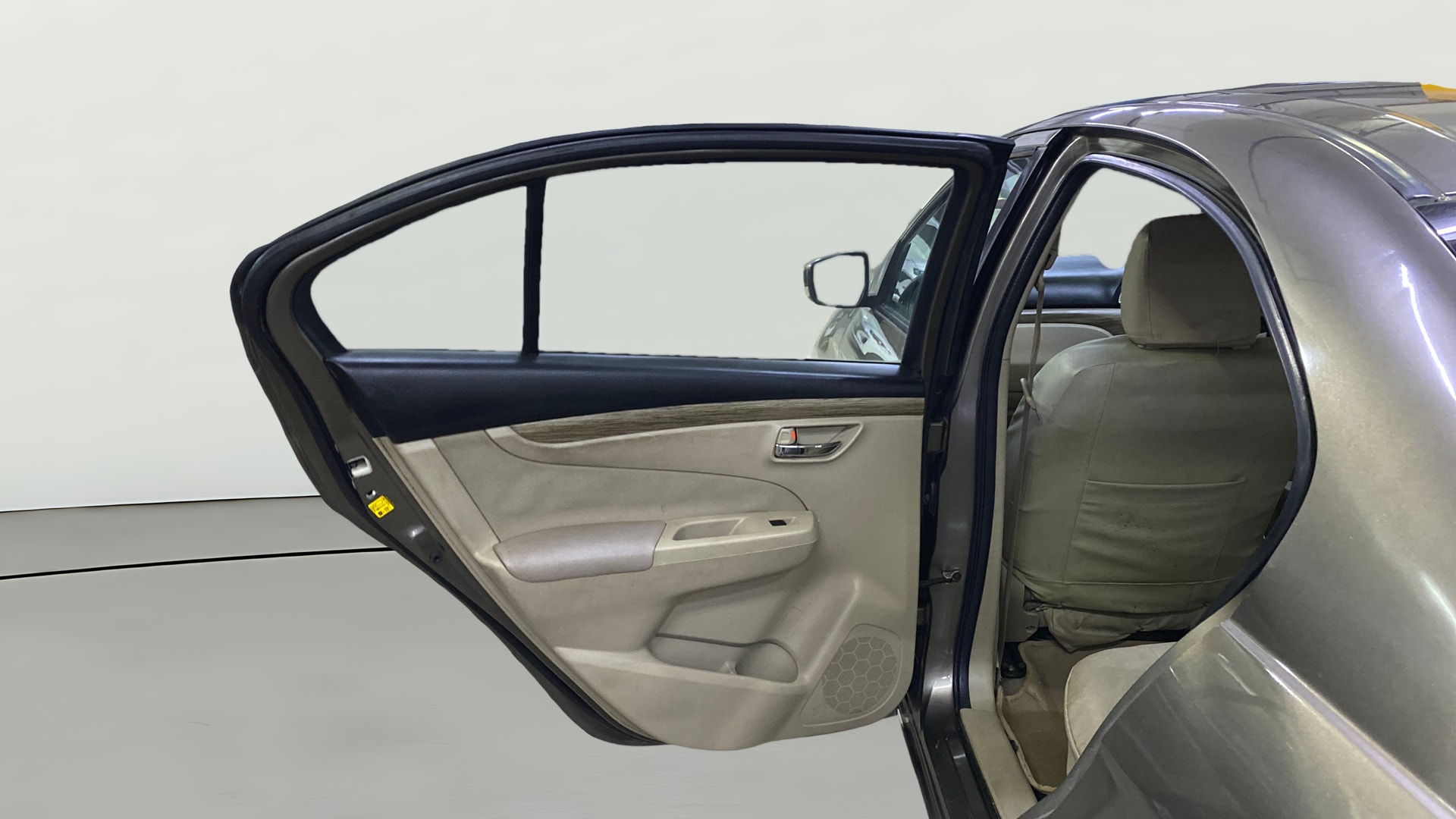 View 2019 Maruti Suzuki 1000 Base Variant Image 16 Used 2019 Maruti Suzuki 1000 Base Variant Image 16