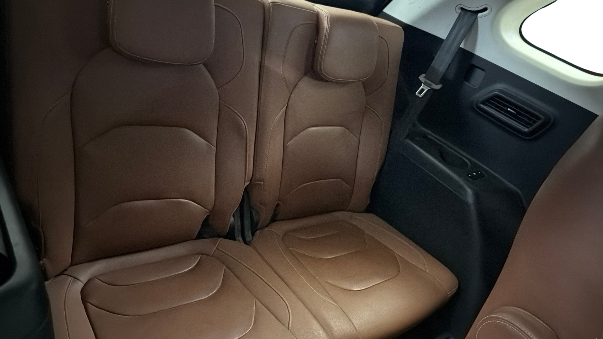 View 2021 MG Hector Plus Sharp Turbo 6 Seater Diesel Image 14 Used 2021 MG Hector Plus Sharp Turbo 6 Seater Diesel Image 14