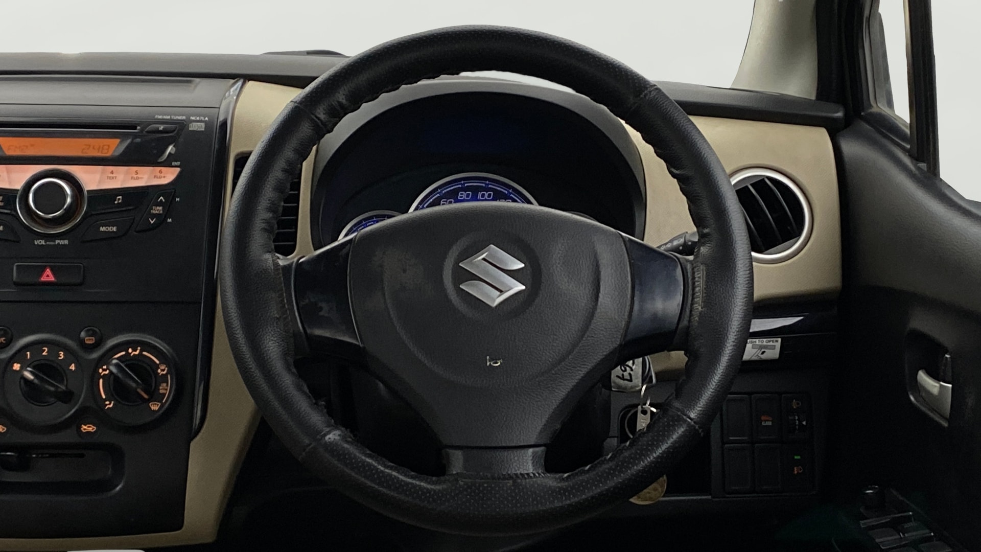 View 2018 Maruti Suzuki 1000 Base Variant Image 20 Used 2018 Maruti Suzuki 1000 Base Variant Image 20
