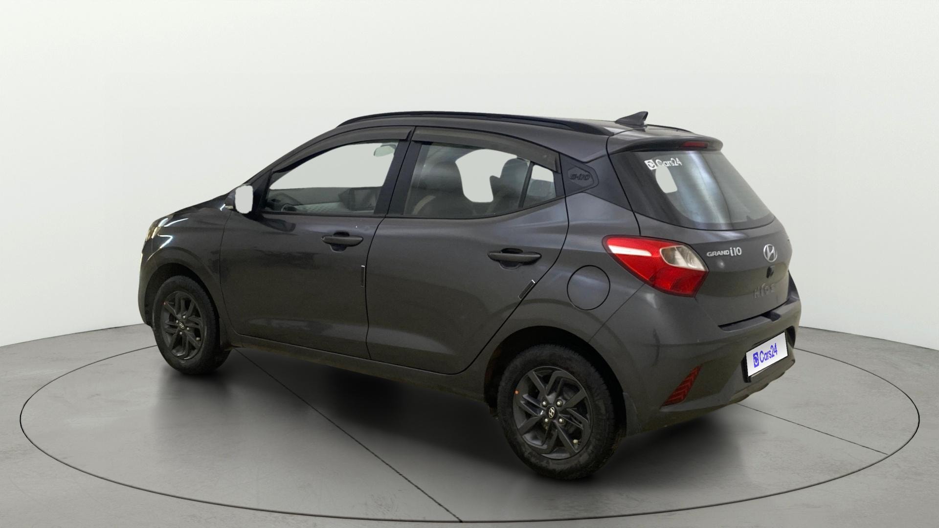 View 2021 Hyundai Grand i10 Nios Sportz CNG Image 2 Used 2021 Hyundai Grand i10 Nios Sportz CNG Image 2