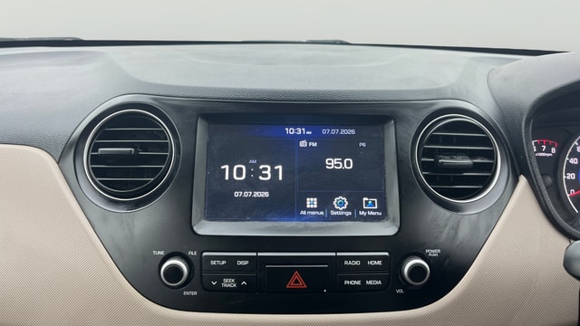View Hyundai Grand i10 Image 18 Used Hyundai Grand i10 Image 18