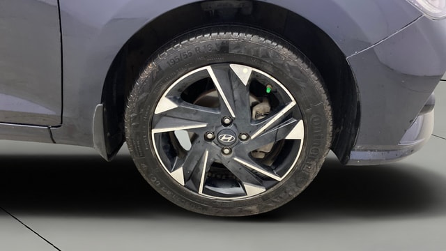 View Hyundai Verna Image 44 Used Hyundai Verna Image 44