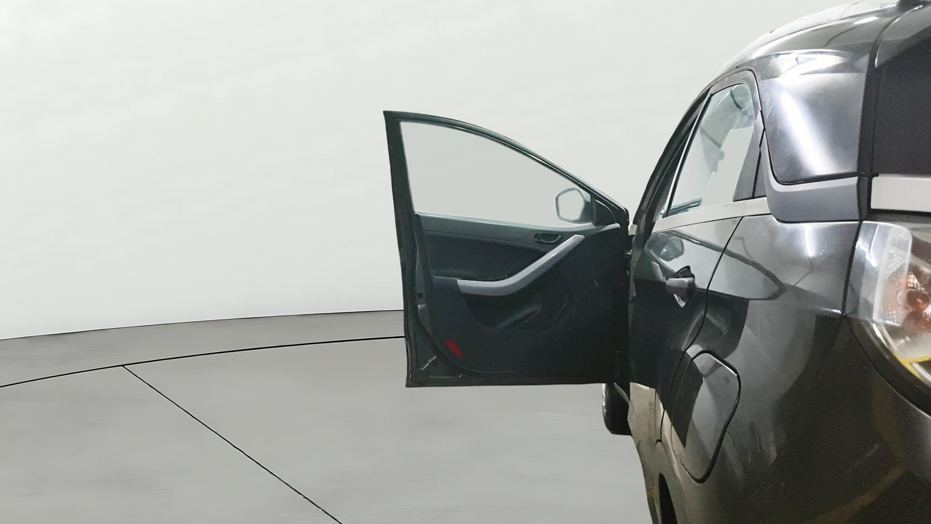 View 2022 Tata Nexon Revotron XM Image 30 Used 2022 Tata Nexon Revotron XM Image 30