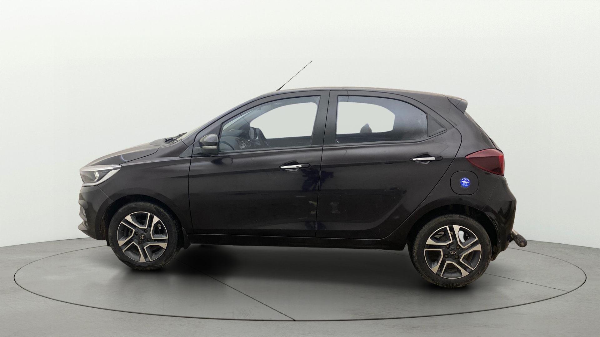 Used 2022 Tata Tiago Used 2022 Tata Tiago