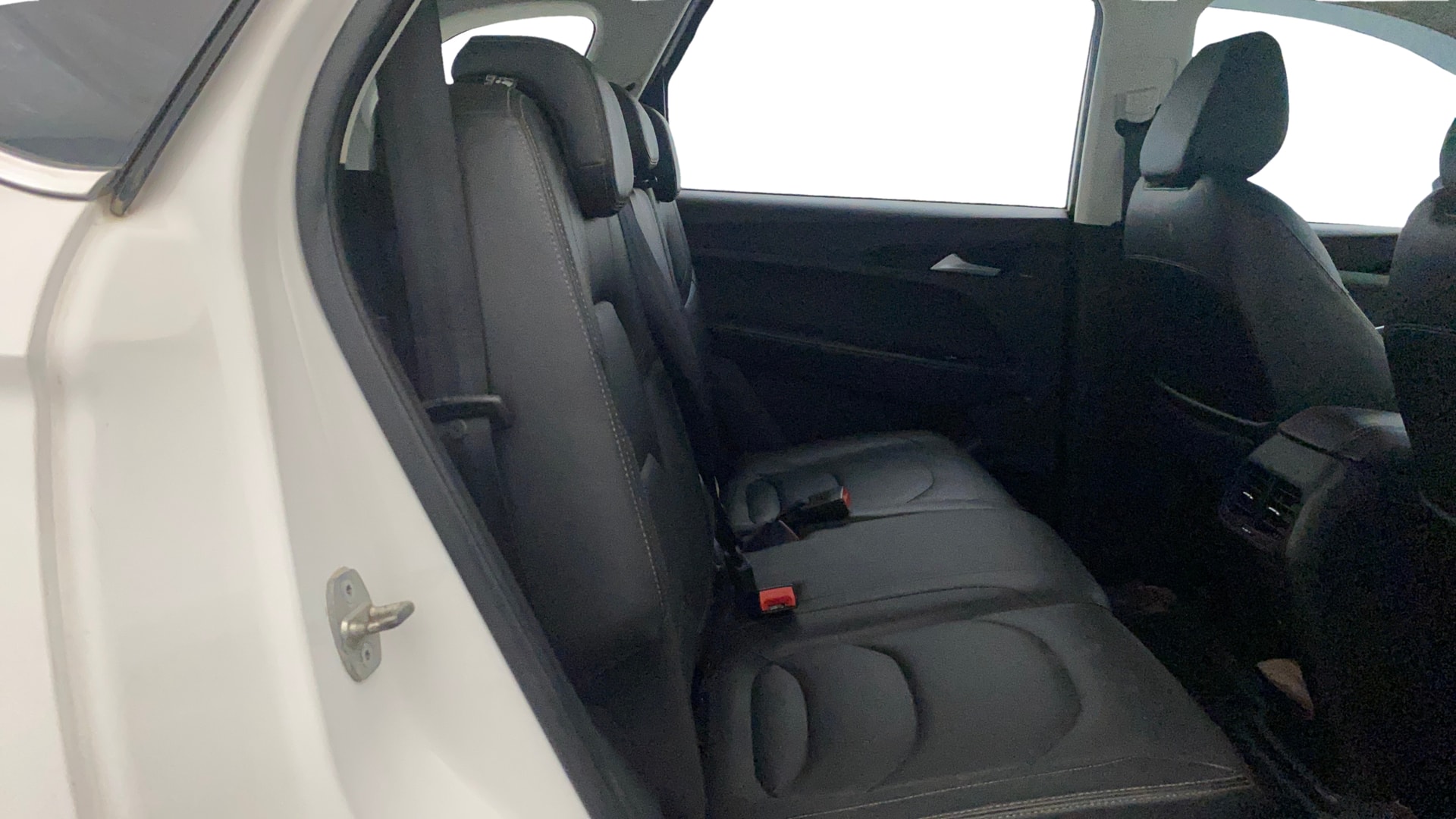 View 2019 MG Hector Sharp Diesel Image 10 Used 2019 MG Hector Sharp Diesel Image 10