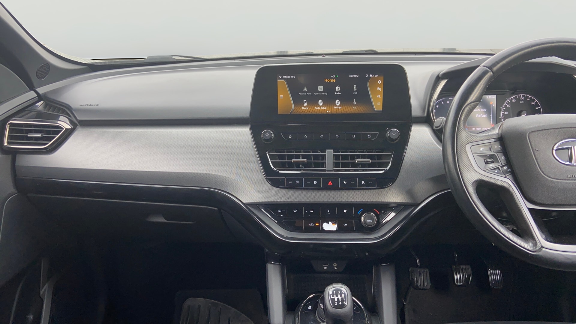 View 2022 Tata Harrier XE Image 18 Used 2022 Tata Harrier XE Image 18