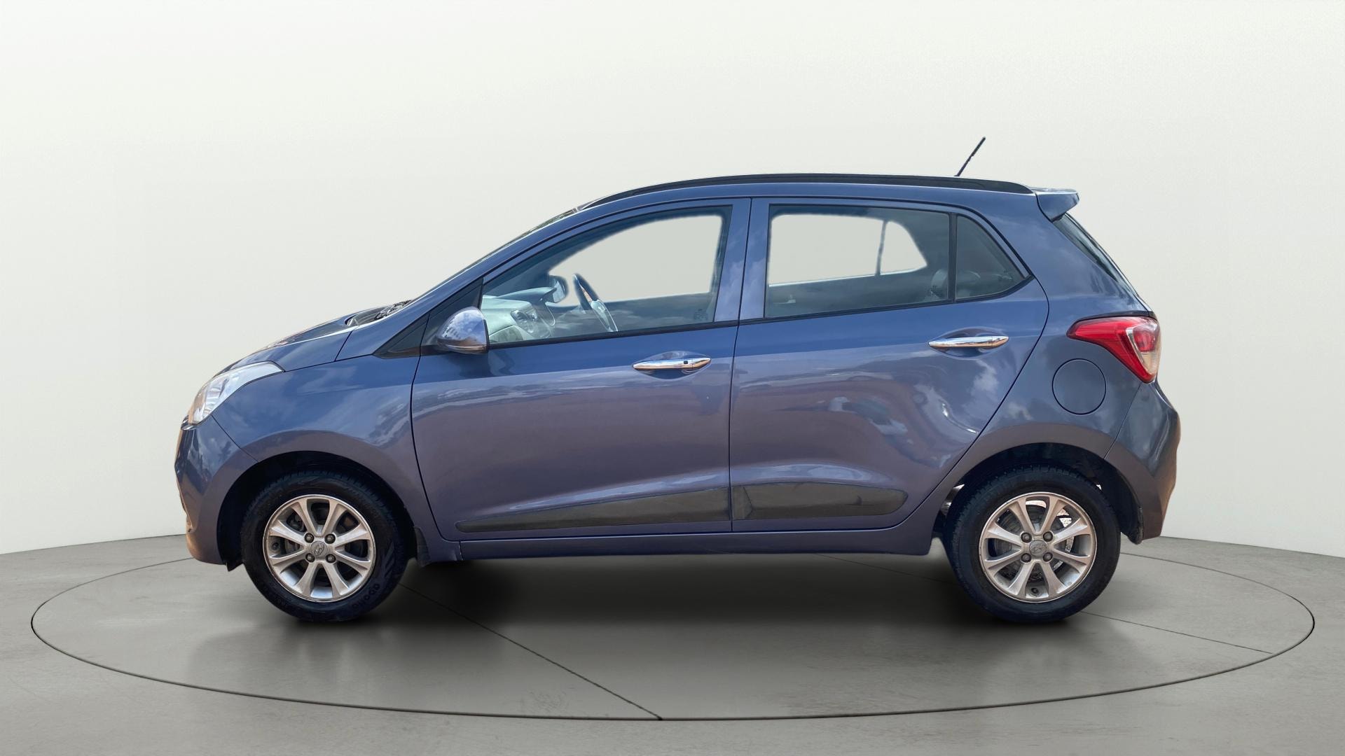 View 2014 Hyundai Grand i10 Asta AT 1.2 Kappa VTVT Image 25 Used 2014 Hyundai Grand i10 Asta AT 1.2 Kappa VTVT Image 25
