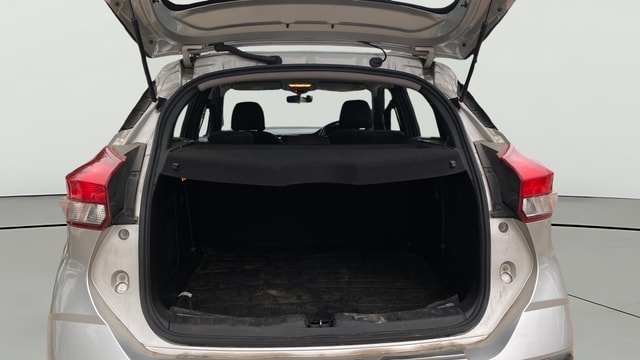 View Nissan Kicks Image 38 Used Nissan Kicks Image 38