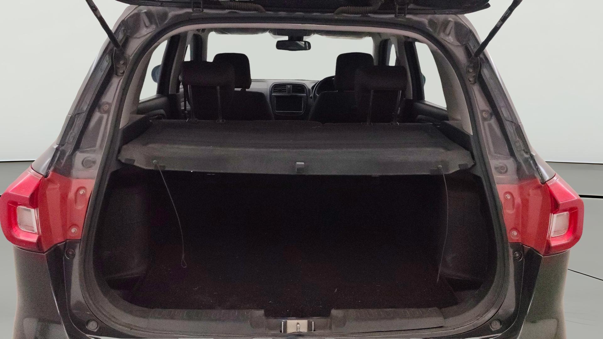 View 2022 Toyota Urban Cruiser Premium MT Image 39 Used 2022 Toyota Urban Cruiser Premium MT Image 39