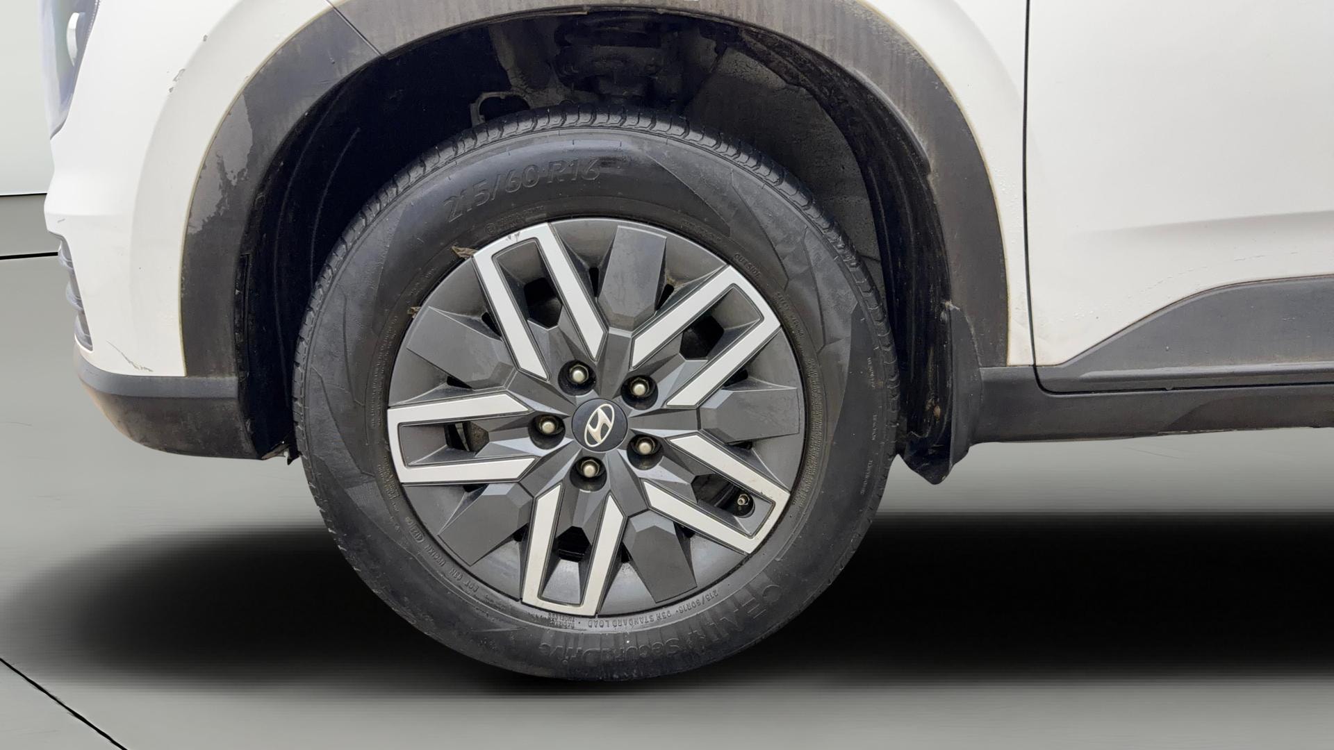 View 2022 Hyundai Venue S (O) 1.0 Turbo Petrol MT Image 35 Used 2022 Hyundai Venue S (O) 1.0 Turbo Petrol MT Image 35