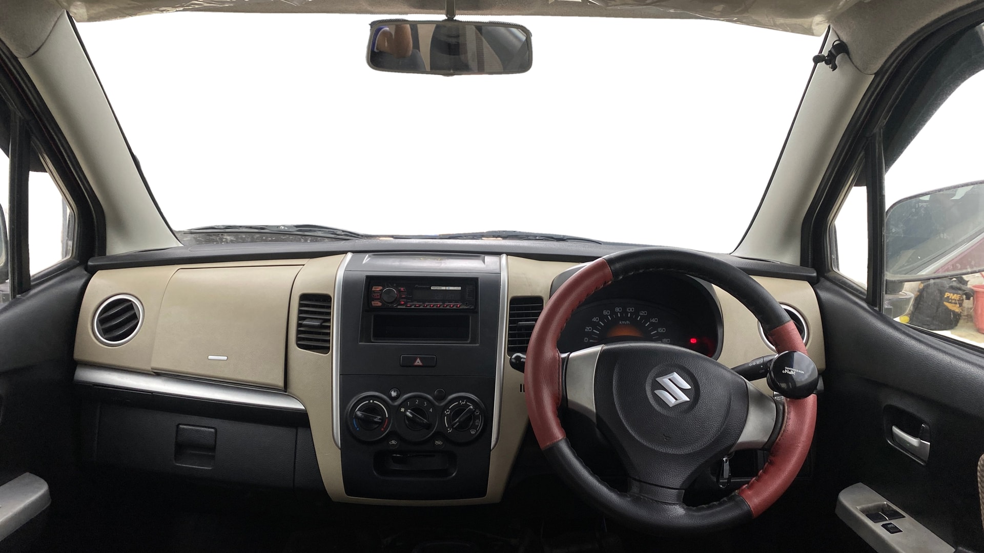 View 2018 Maruti Suzuki 1000 Base Variant Image 15 Used 2018 Maruti Suzuki 1000 Base Variant Image 15