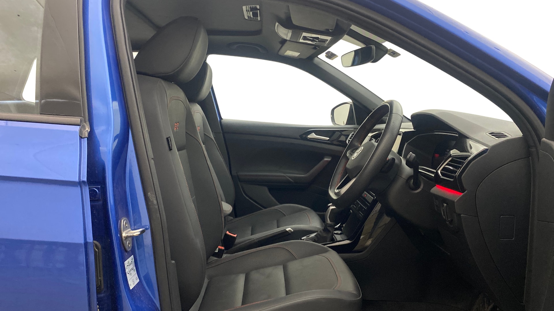 View 2024 Volkswagen Taigun 1.0 TSI Comfortline MT Image 28 Used 2024 Volkswagen Taigun 1.0 TSI Comfortline MT Image 28