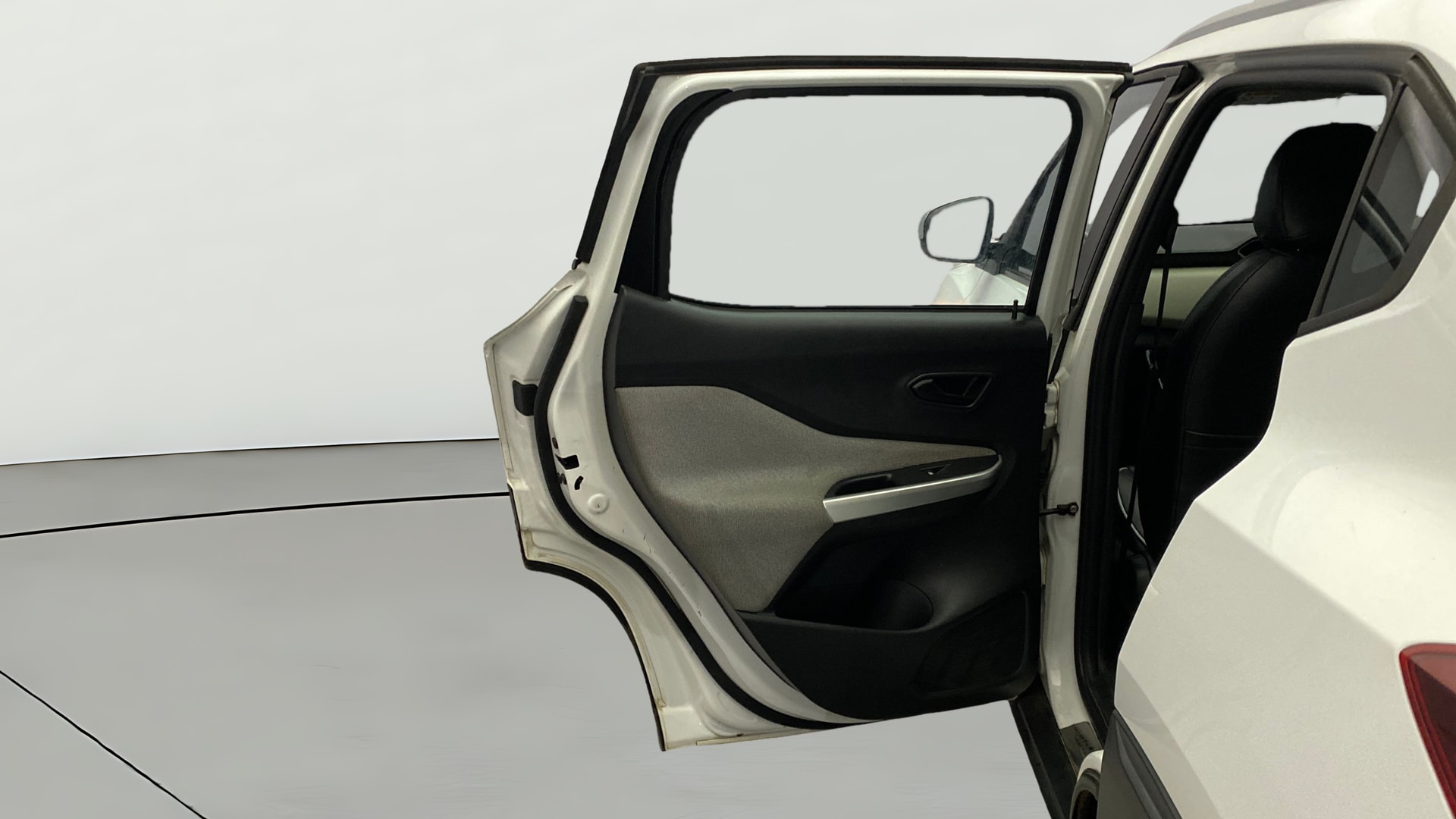View 2021 Nissan Magnite XE Image 22 Used 2021 Nissan Magnite XE Image 22