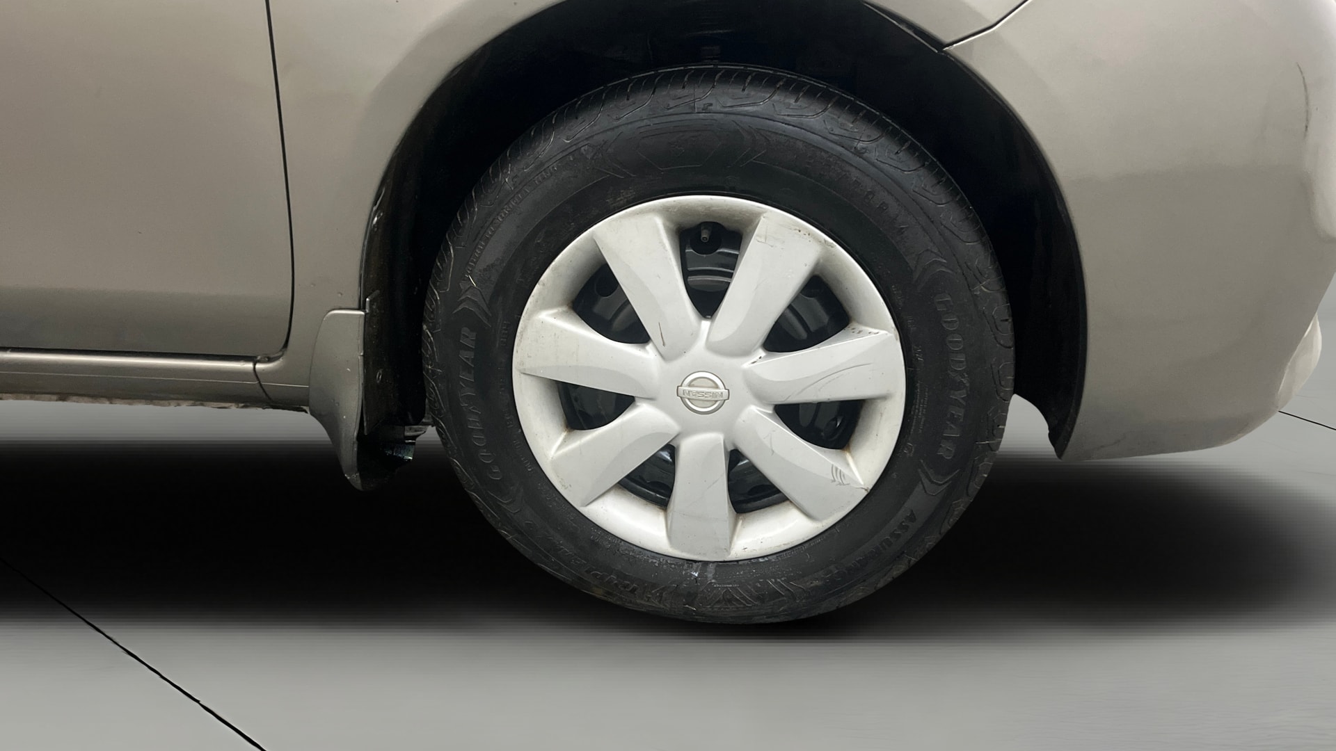 View 2015 Nissan Sunny XL Petrol CVT Image 40 Used 2015 Nissan Sunny XL Petrol CVT Image 40